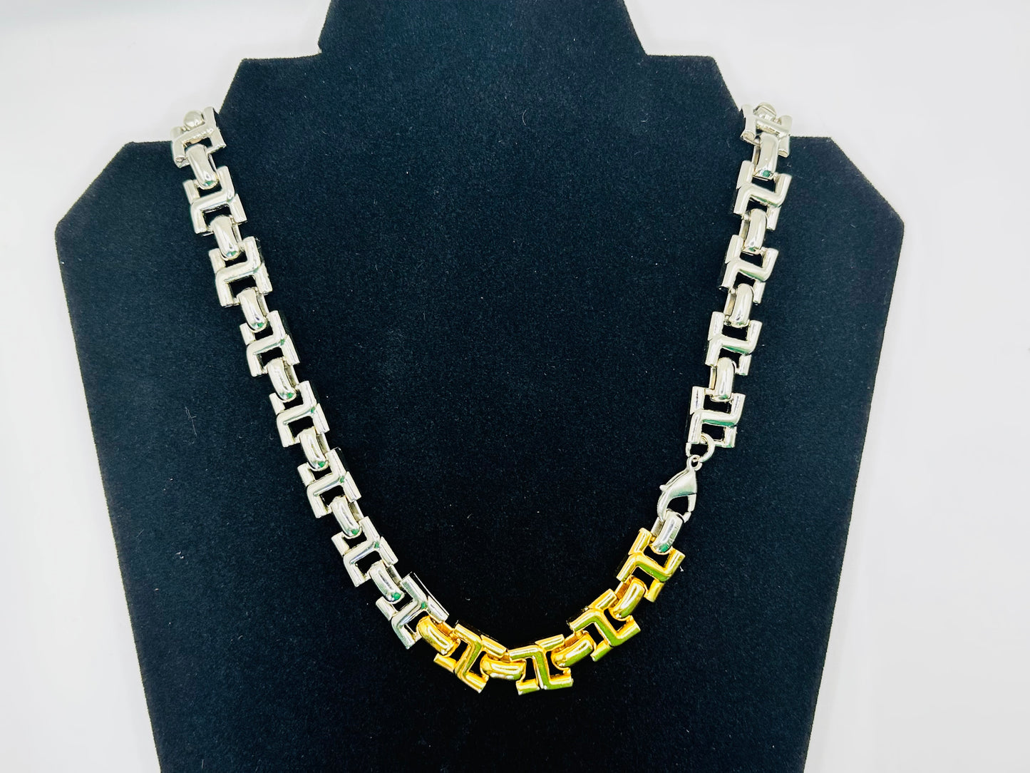Chain Silver & Gold Square