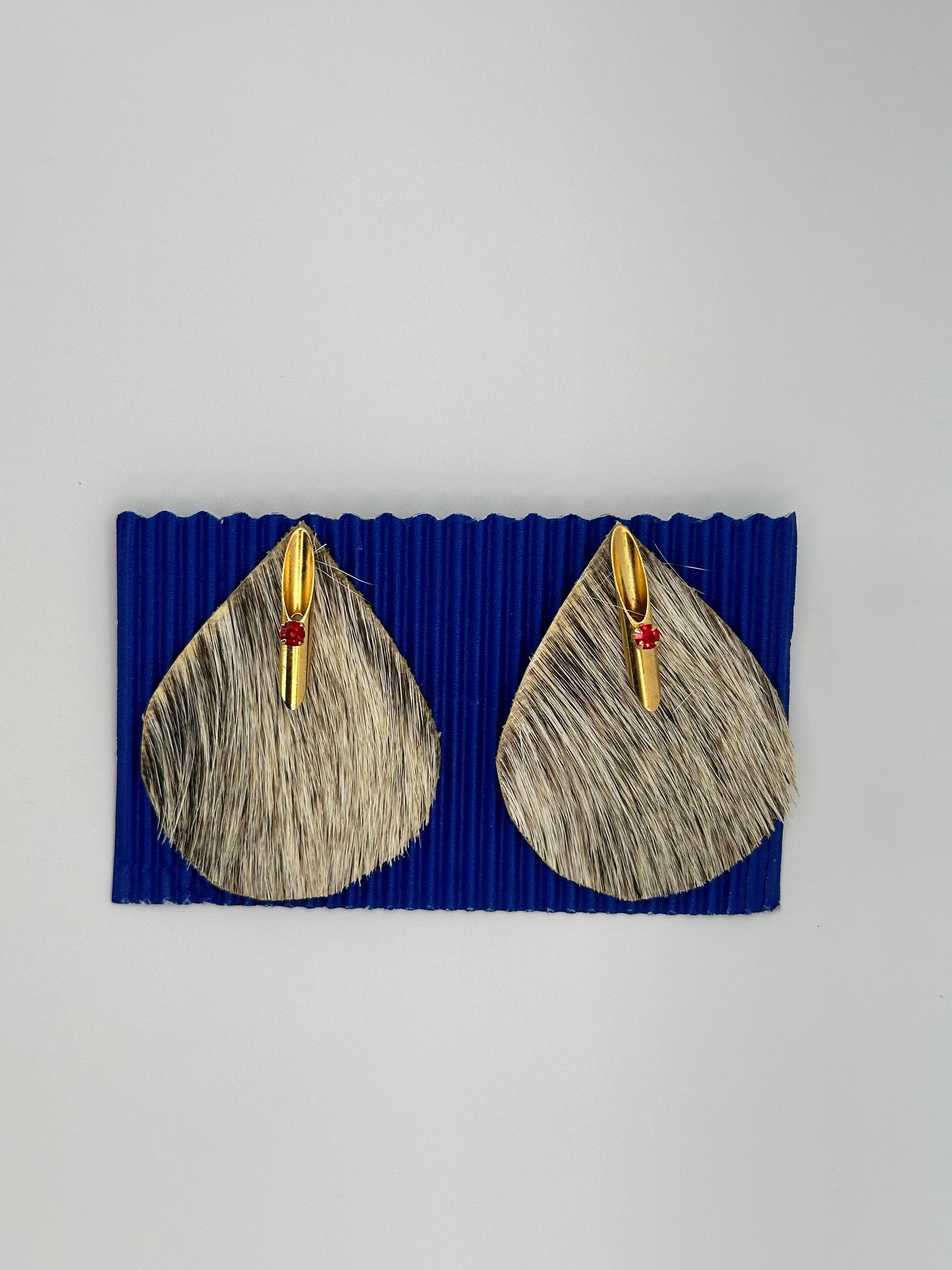 White & Grey Goat Fur Earring Gold