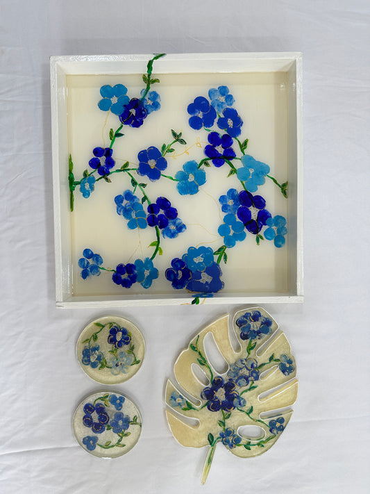 Tray & Coaster Set (4) White and Blue and Green in Resin