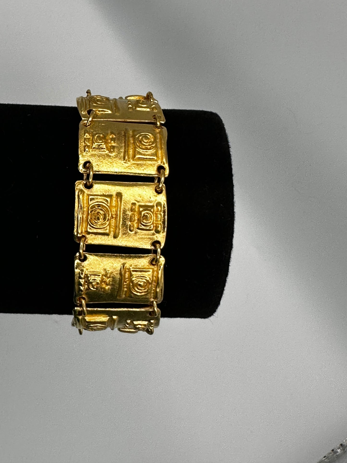 Precolombina Bracelets
