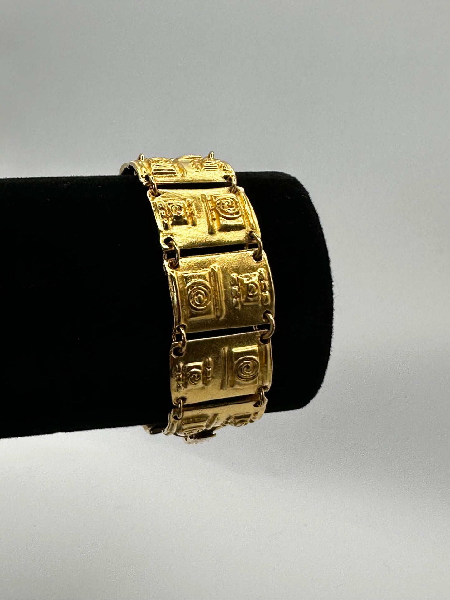 Precolombina Bracelets