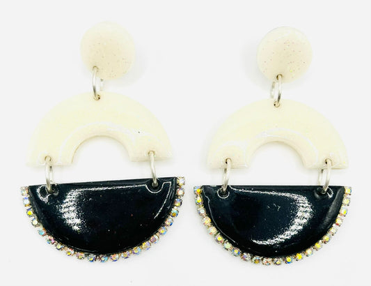 White & Black Resin Earring